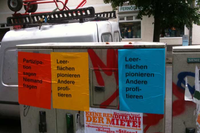 In Neukölln plakatiert
